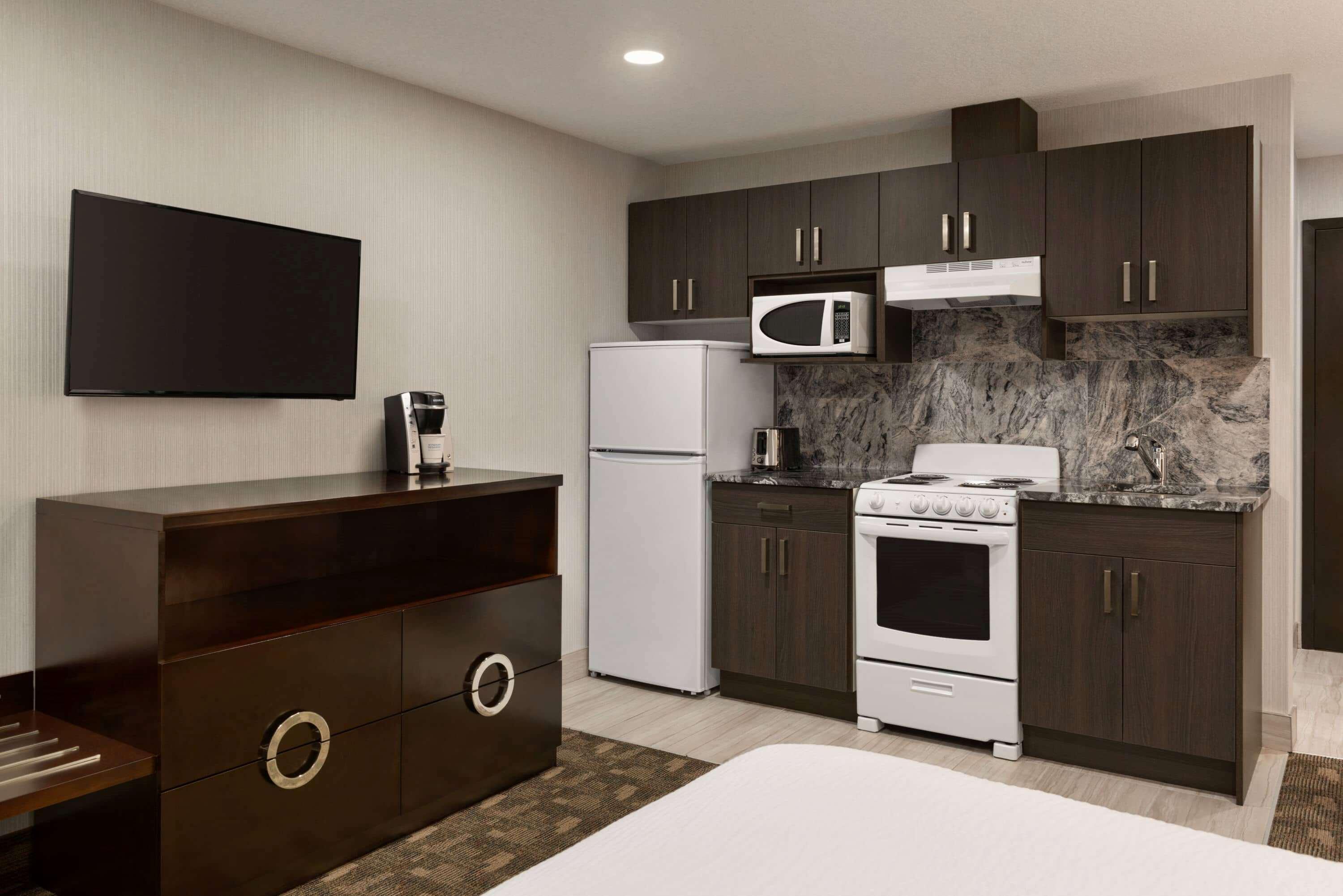 Days Inn By Wyndham Wainwright Esterno foto