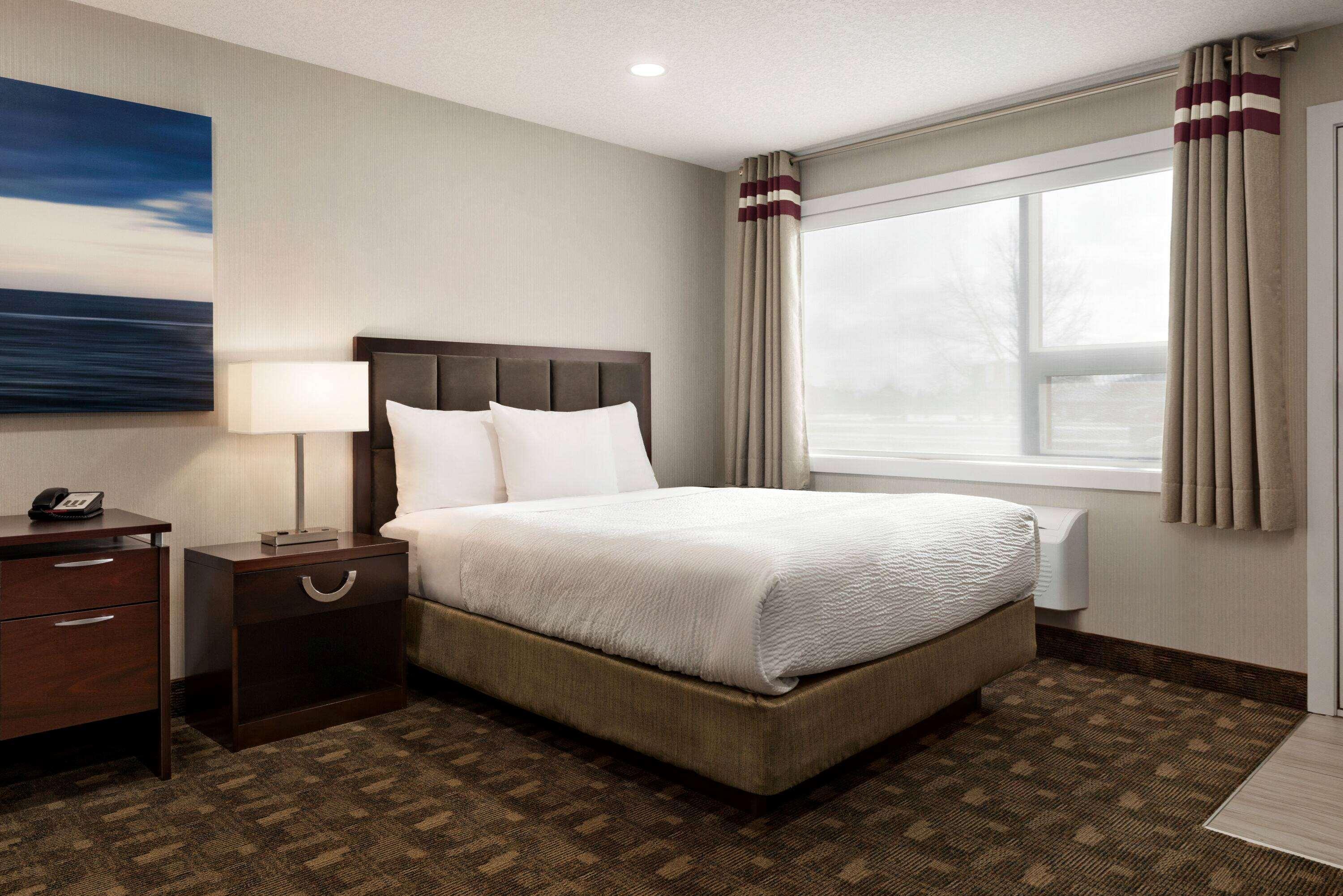 Days Inn By Wyndham Wainwright Esterno foto