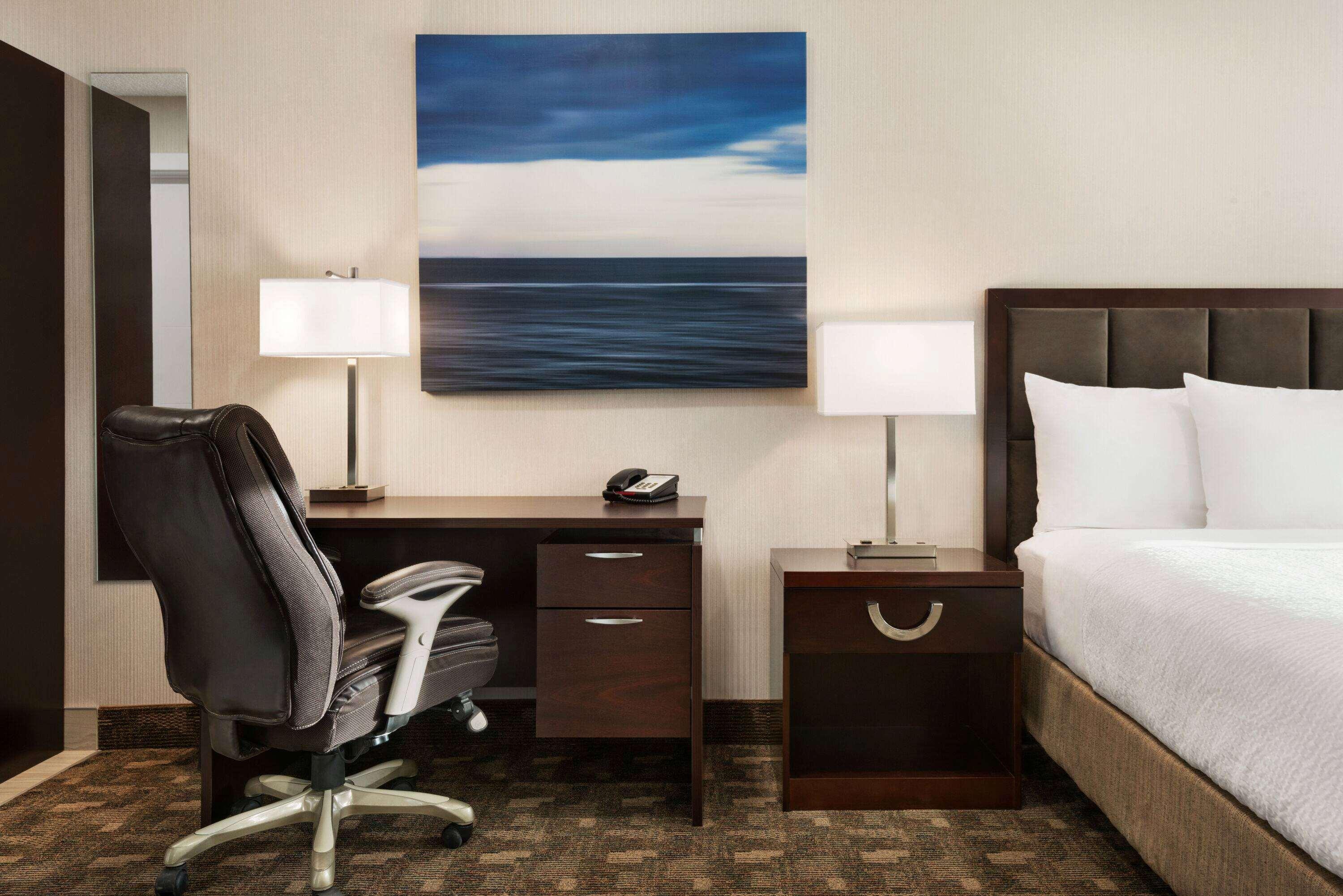 Days Inn By Wyndham Wainwright Esterno foto